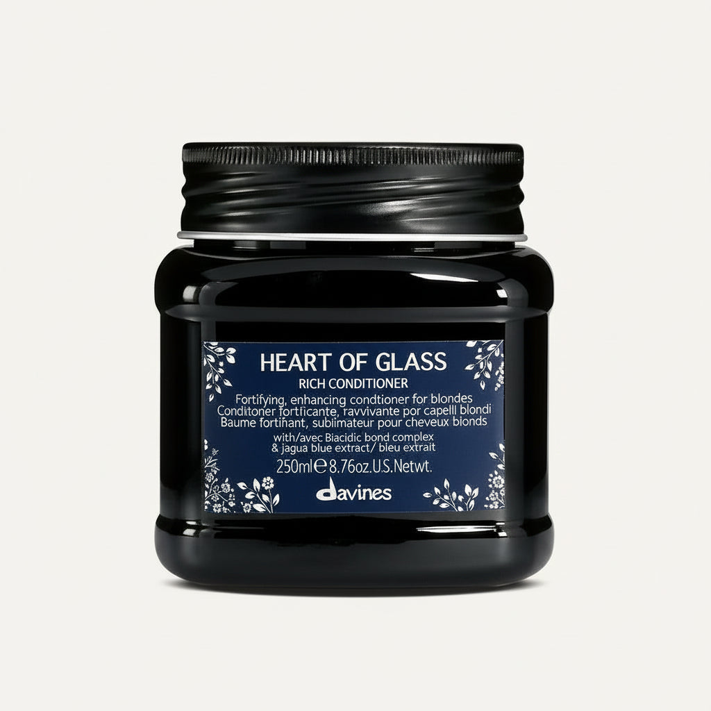 Davines Heart of Glass Rich Conditioner para cabello rubio, natural o tratado. Acondicionador nutritivo fortalecedor y neutralizante de tonos amarillos.