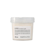 Davines LOVE Curl Hair Mask de 250ml, mascarilla nutritiva para cabello rizado y grueso.

