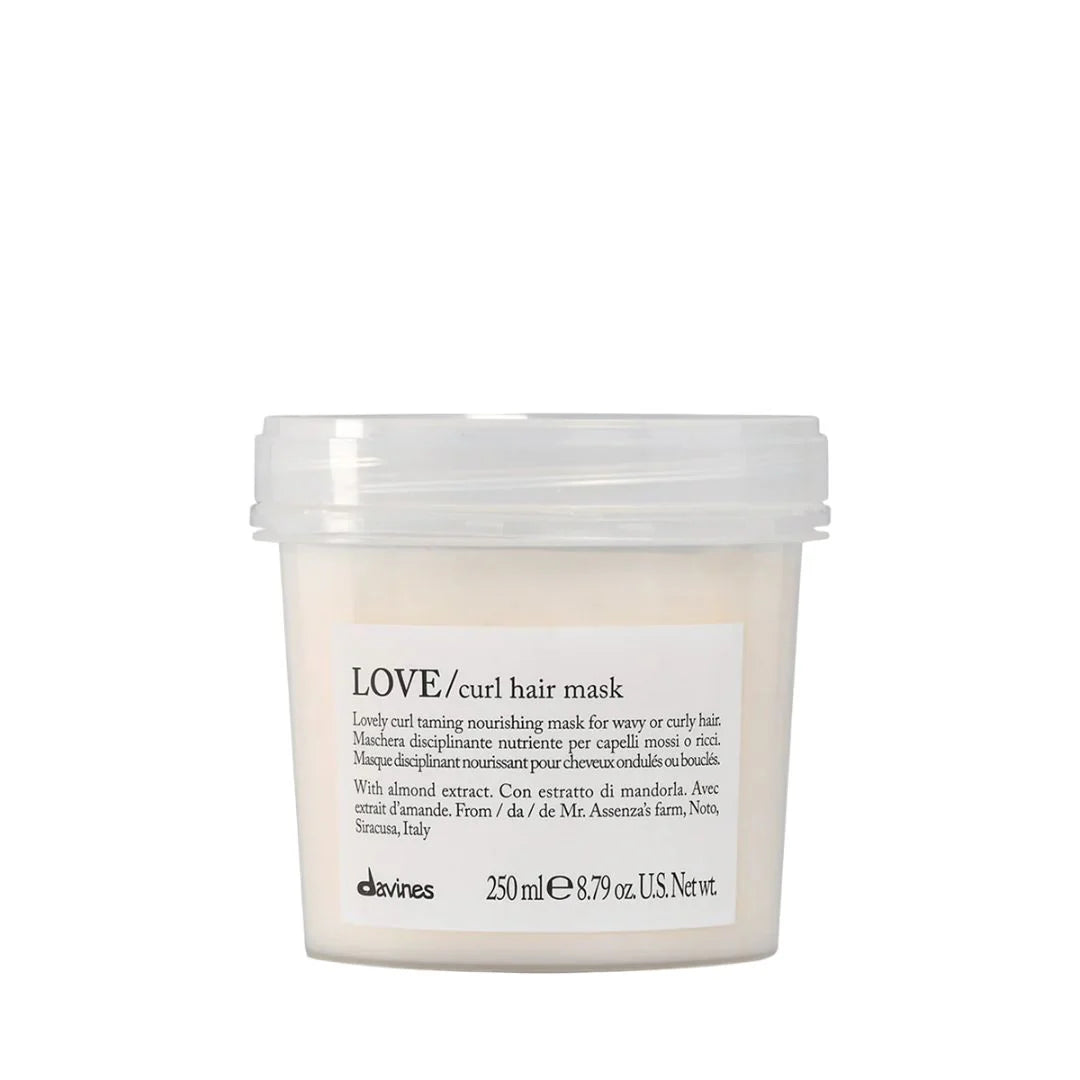 Davines LOVE Curl Hair Mask de 250ml, mascarilla nutritiva para cabello rizado y grueso.
