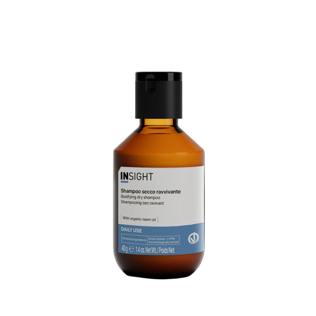 insight Daily Use Bodifying Dry Shampoo de 40g para limpieza sin agua en Majo Belleza Panamá.