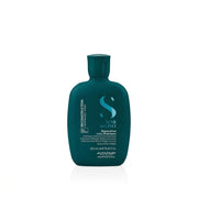 Alfaparf Semi di Lino Reconstruction Reparative Low Shampoo 250ml, limpieza suave para cabello dañado que ayuda a recuperar fuerza y brillo.